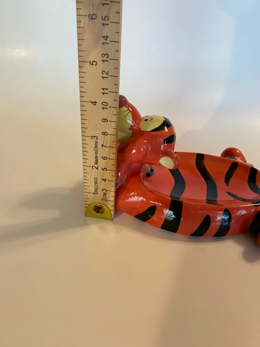 Vintage Disney Tigger Ceramic Soap Dish Trinket Tray Pooh & Friends Hand Painted